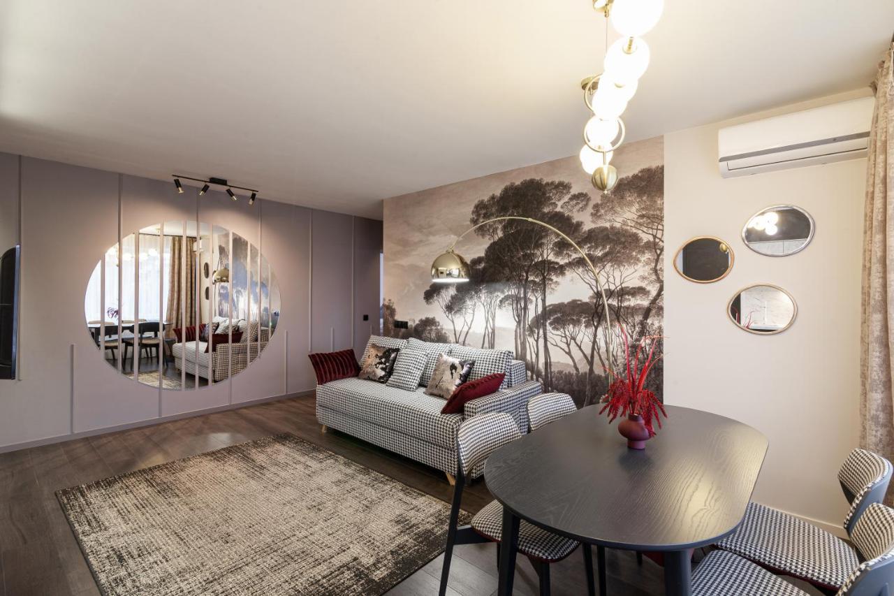 Leogrand Apartments On Svobody Avenue Leopoli Esterno foto